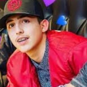 Meet your Posher, Claudia